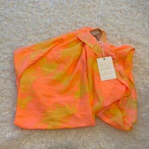 Show Me Your MuMu Sarong